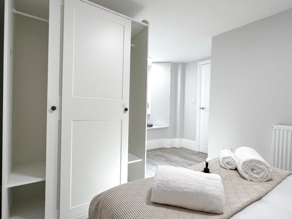 Apartamento The Bohemian Basement Maidstone Exterior foto