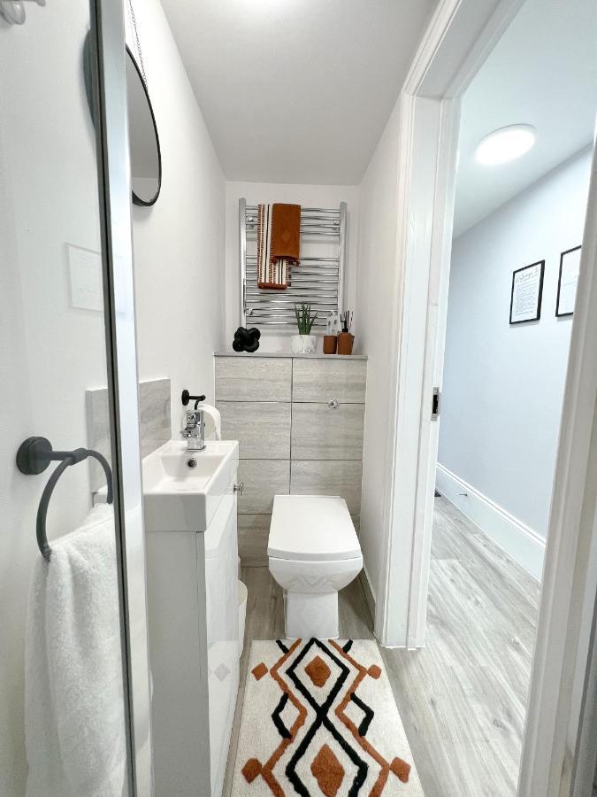 Apartamento The Bohemian Basement Maidstone Exterior foto